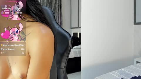 Snapshot of violet_rost chatting on 01/29/25, 05:13 Violet online show from 01/29/25, 05:13