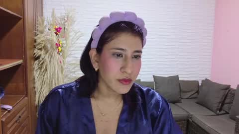 Snapshot of violet_rousse7 chatting on 05/28/26, 05:38 violet_rousse7 online show from 05/28/26, 05:38