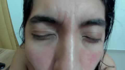 Snapshot of violet_sg chatting on 12/15/25, 02:32 violet online show from 12/15/25, 02:32