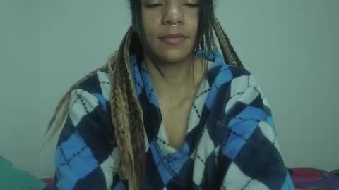 Violet online show from 01/02/25, 01:49