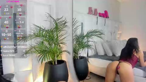 Violet online show from 07/14/26, 10:21