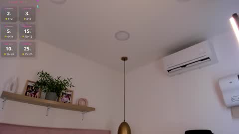 Snapshot of violeta_candyy chatting on 06/11/26, 08:51 Violeta Candy online show from 06/11/26, 08:51