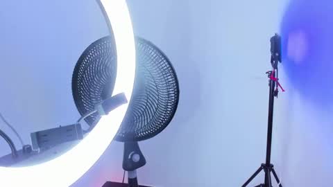 Snapshot of violeta_delavega1 chatting on 09/12/25, 04:12 Violet online show from 09/12/25, 04:12