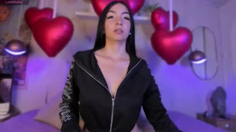 Violeta  online show from 02/16/26, 12:01