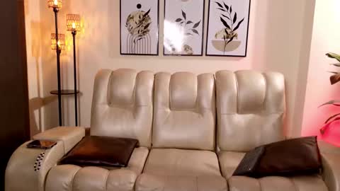 Violeta online show from 02/04/26, 08:03