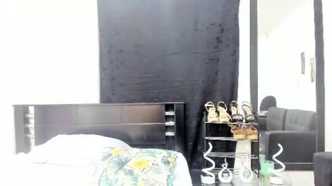 Snapshot of violeta_gracee chatting on 06/24/26, 11:26 violeta_gracee online show from 06/24/26, 11:26