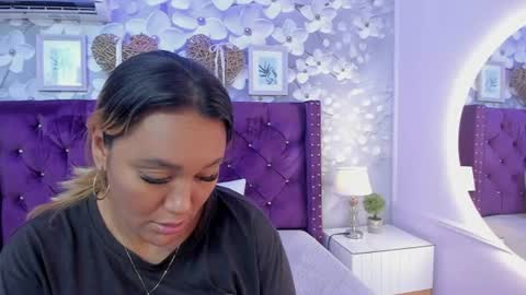 Snapshot of violeta_medina chatting on 06/27/26, 03:00 violeta_medina online show from 06/27/26, 03:00