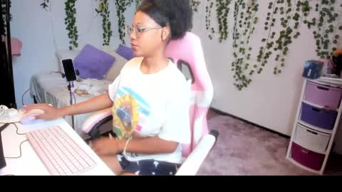 Violeta online show from 03/31/26, 06:19