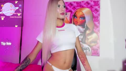 Snapshot of violeta_prince chatting on 11/24/25, 08:08 Violeta Princess Please help me with your thumbs up its important online show from 11/24/25, 08:08