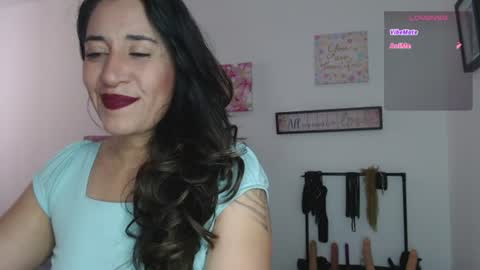 Snapshot of violeta_scott_ chatting on 06/12/26, 12:15 violeta_scott_ online show from 06/12/26, 12:15