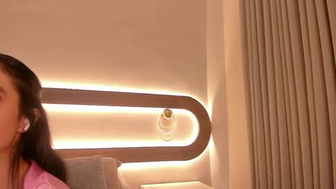 Violeta Sum online show from 04/01/26, 01:01