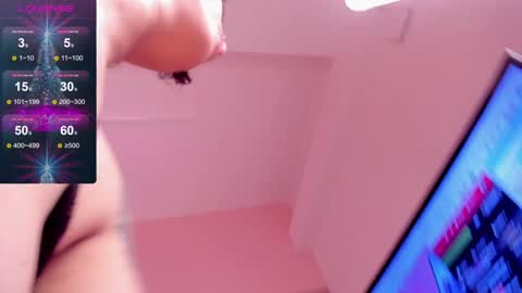 Snapshot of violetaa_millers chatting on 12/09/24, 05:52 Violeta online show from 12/09/24, 05:52