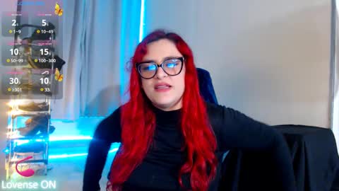 Snapshot of violetabitch chatting on 02/26/25, 06:58 Violetta Morningstar online show from 02/26/25, 06:58