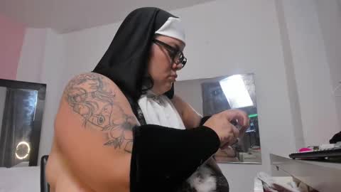 Snapshot of violetacandy111 chatting on 10/31/25, 03:13 Violeta Candy Follow me I really appreciate it online show from 10/31/25, 03:13