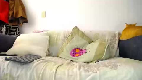 Snapshot of violetagomez_co chatting on 02/03/25, 03:59 Violeta Gmez online show from 02/03/25, 03:59