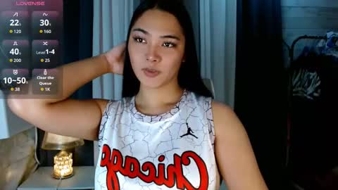 violet online show from 01/12/26, 01:44