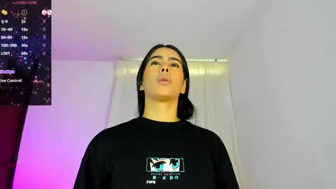 Violeta online show from 09/16/25, 12:17