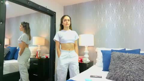 Violet Grace online show from 02/19/26, 03:08