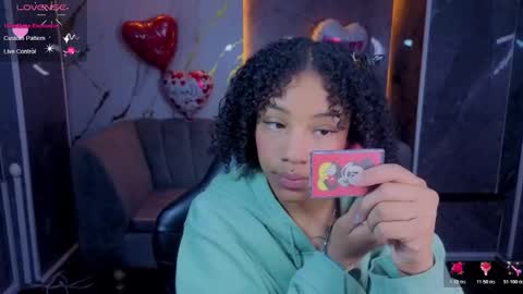 violeth_b online show from 02/11/26, 01:38