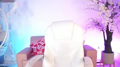 violetjonesx online show from 07/09/26, 11:36