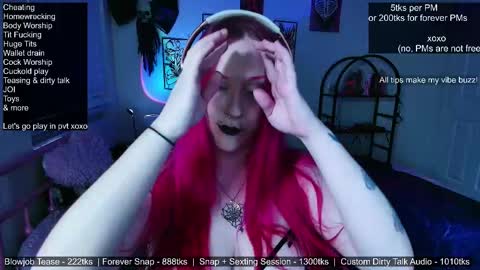 Violet October online show from 10/30/25, 12:56