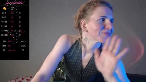 Violet  next stream December 6 online show from 01/26/25, 05:56