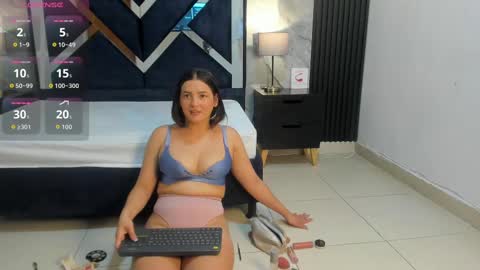 Snapshot of violetrose_as chatting on 10/02/25, 07:43 Violet Rose online show from 10/02/25, 07:43
