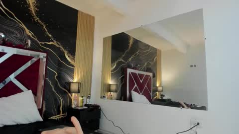 Snapshot of violetrose_as chatting on 11/11/25, 08:53 Violet Rose online show from 11/11/25, 08:53