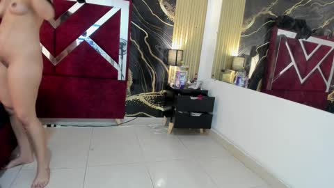 Snapshot of violetrose_as chatting on 11/30/25, 08:07 Violet Rose online show from 11/30/25, 08:07