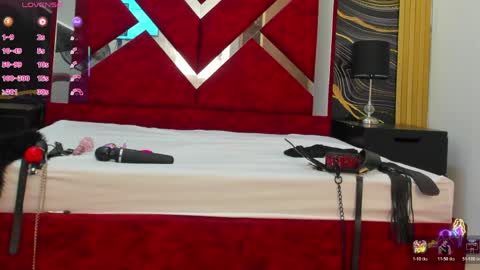 Violet Rose online show from 04/18/26, 09:26