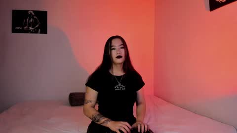 Violet salvatore online show from 12/31/24, 05:33