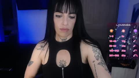 Snapshot of violett_hottie chatting on 06/07/26, 11:52 violett Independent model online show from 06/07/26, 11:52