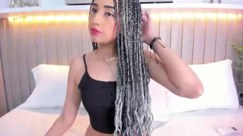 Violett  online show from 10/22/25, 08:08