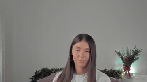 violetta_finch online show from 01/30/25, 08:22