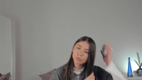 violetta_finch online show from 02/10/25, 10:20