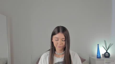 violetta_finch online show from 02/23/25, 12:48