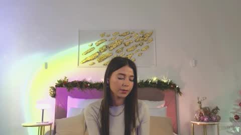 violetta_finch online show from 01/10/26, 10:06