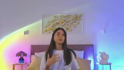 violetta_finch online show from 05/22/26, 10:32