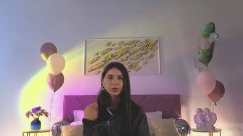violetta_finch online show from 06/23/26, 10:46