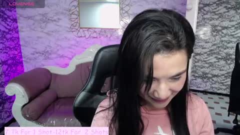 Snapshot of violetta_jhonson_v chatting on 02/15/25, 04:14 Violetta online show from 02/15/25, 04:14