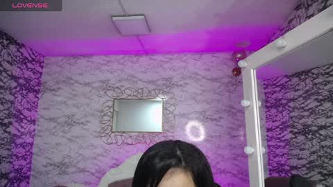 Snapshot of violetta_jhonson_v chatting on 02/23/25, 01:10 Violetta online show from 02/23/25, 01:10