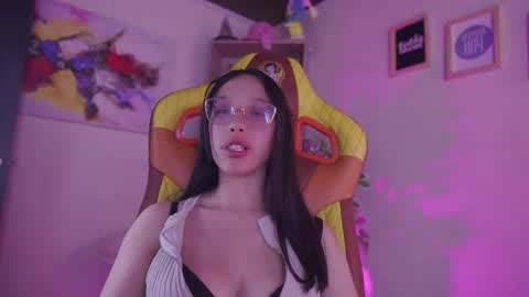 violett online show from 05/27/26, 08:28