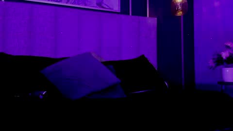 Snapshot of violetta_nur chatting on 01/26/25, 11:28 Violetta nur online show from 01/26/25, 11:28