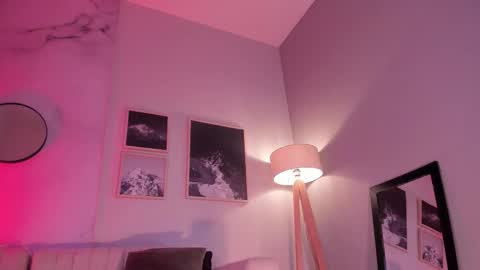 Violetta nur online show from 01/08/26, 08:44