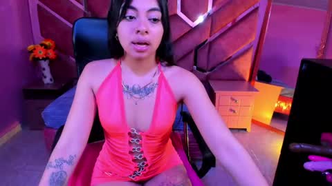 Violetta Rousse  online show from 04/17/26, 05:49