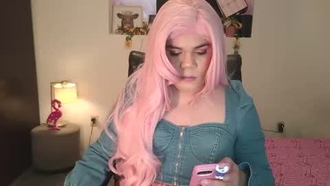 violettacam69 online show from 02/19/25, 10:53