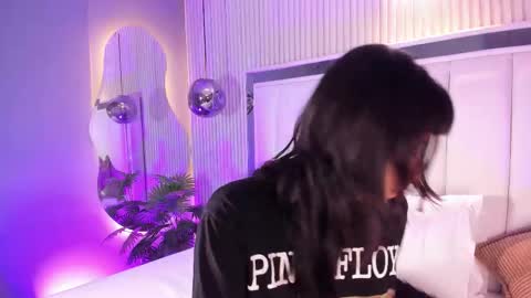 Snapshot of violettacolinss chatting on 02/25/26, 11:31 violettacolinss online show from 02/25/26, 11:31