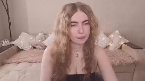 ViolettaOtis online show from 03/18/26, 09:56