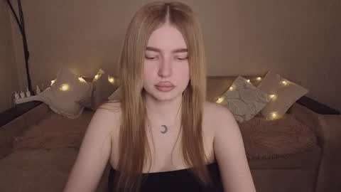 ViolettaOtis online show from 05/31/26, 06:09