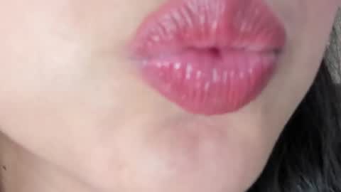 violettarousee online show from 05/15/26, 10:17
